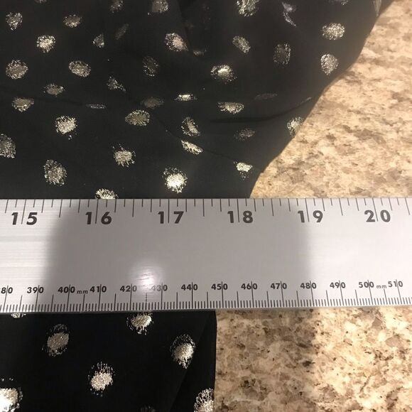 Abbeline Size small women’s black with gold design V-neck blouse - Picture 11 of 11